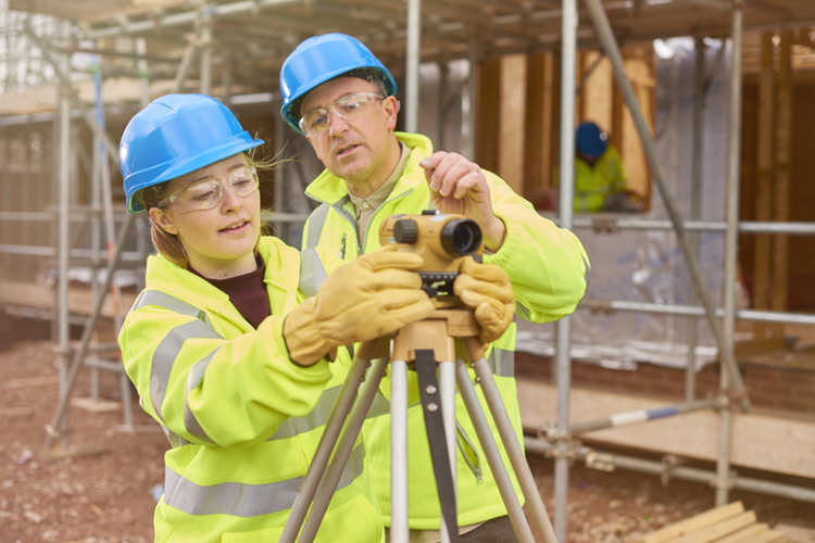 women construction apprentice